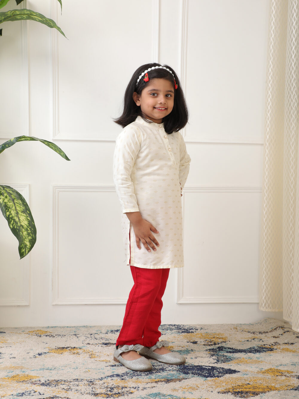 Girls Festive /Party Ethnic kurta set - Image 3